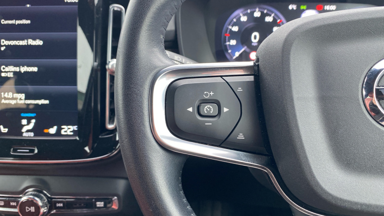 Volvo Xc40 1.5 T3 [163] Inscription Pro 5dr Geartronic Petrol Estate